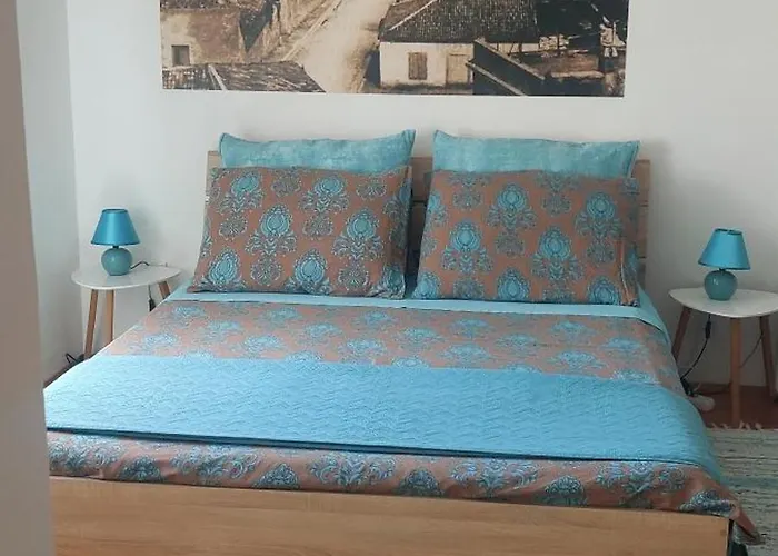 Colorita Pula