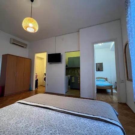 Colorita Apartment *